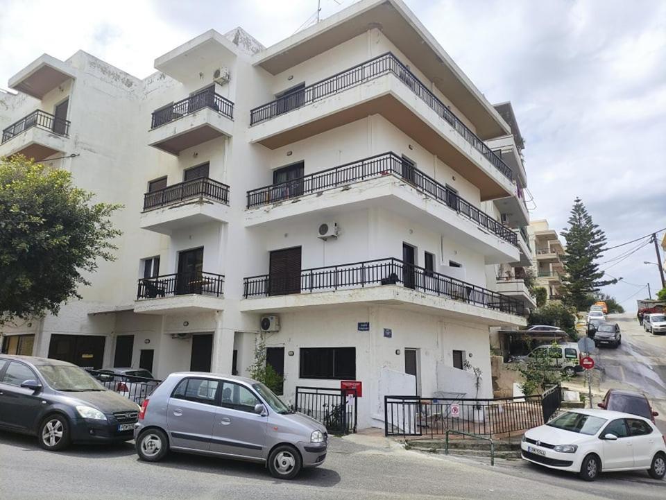 Amalthia Hotel Apartments Rethimnon Buitenkant foto