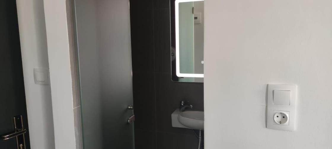 Amalthia Hotel Apartments Rethimnon Buitenkant foto